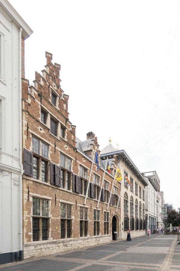 Theaterstudio 1 Antwerpen Bagian luar foto